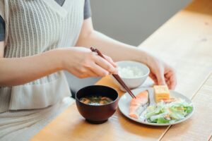 栄養の取れる朝食の献立